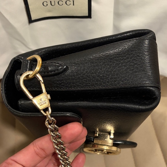 Gucci Crossbody Black Dollar Leather Interlocking GG Chain Bag - Picture 11 of 17